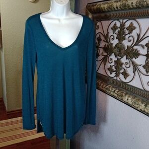 EUC Mossimo TOP - TEAL  with long sleeves, V-Neck, stretch Sz SP